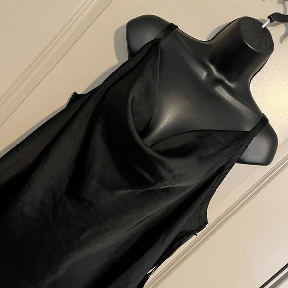NWT Women's Ava & Viv Black Satin Tank Top - XXL - NWT - Picture 3 of 11